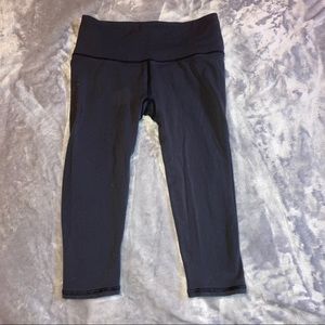 🍋 Lululemon Athletica Cropped Leggings